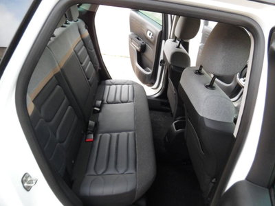 Citroen C3 Aircross BlueHDi 100 S&S Shine (17)