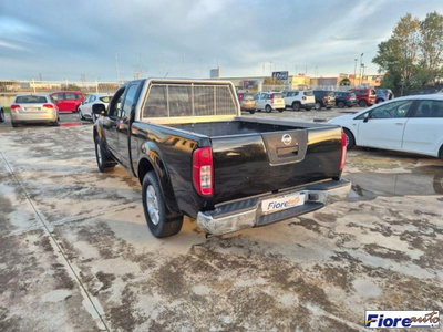 Nissan Navara 2.5 dCi 2 porte King Cab SE (12)