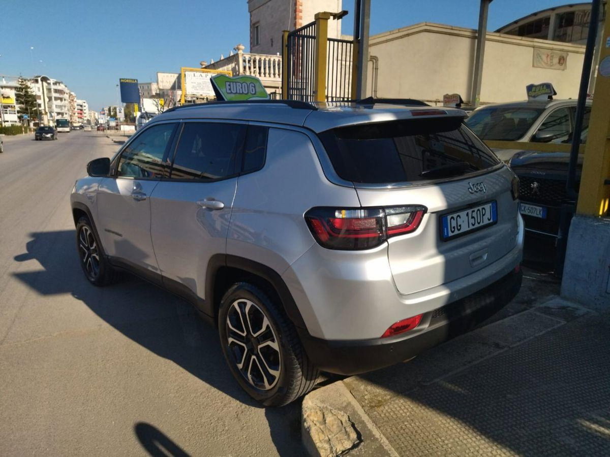 Jeep Compass 1.6 Multijet II 2WD Limited (8)