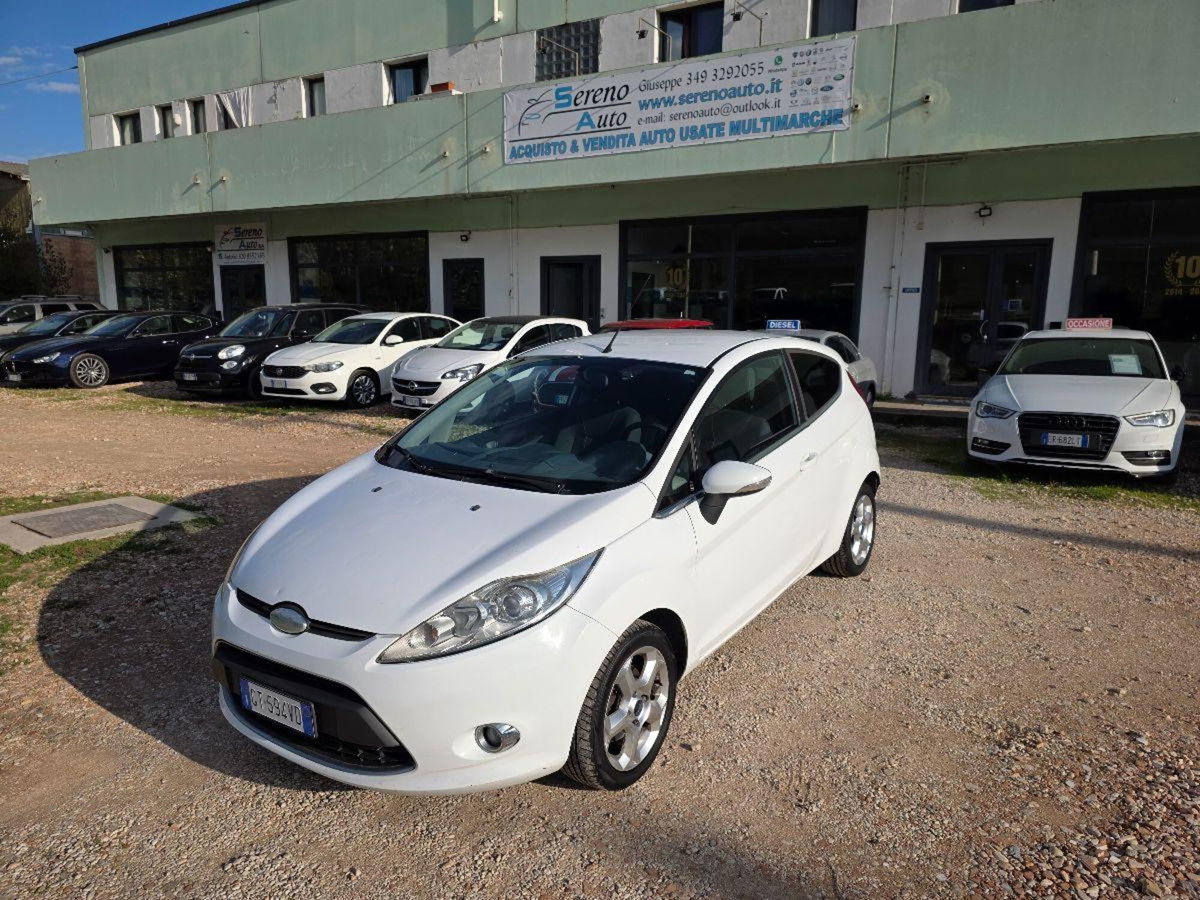 Ford Fiesta 1.4 TDCi 3p. Clever (2)