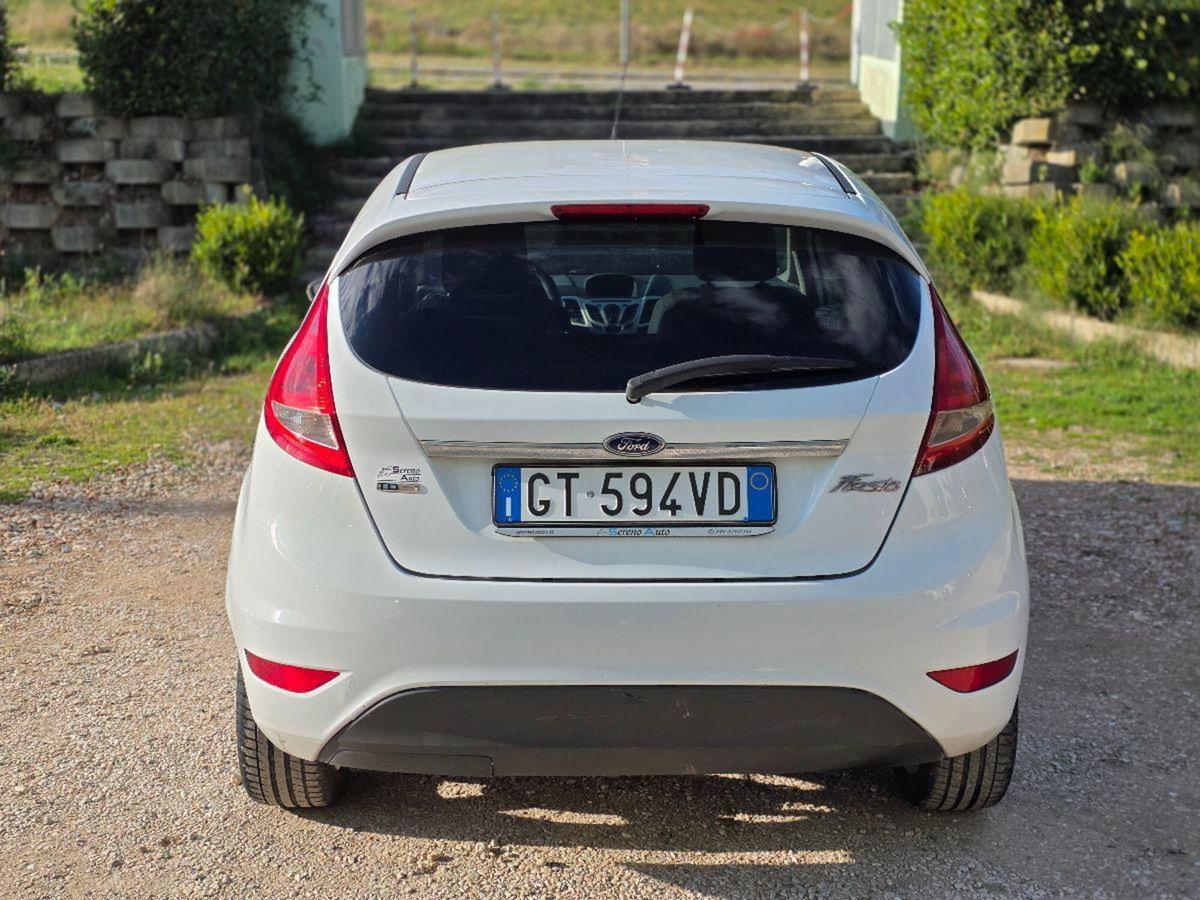 Ford Fiesta 1.4 TDCi 3p. Clever (5)