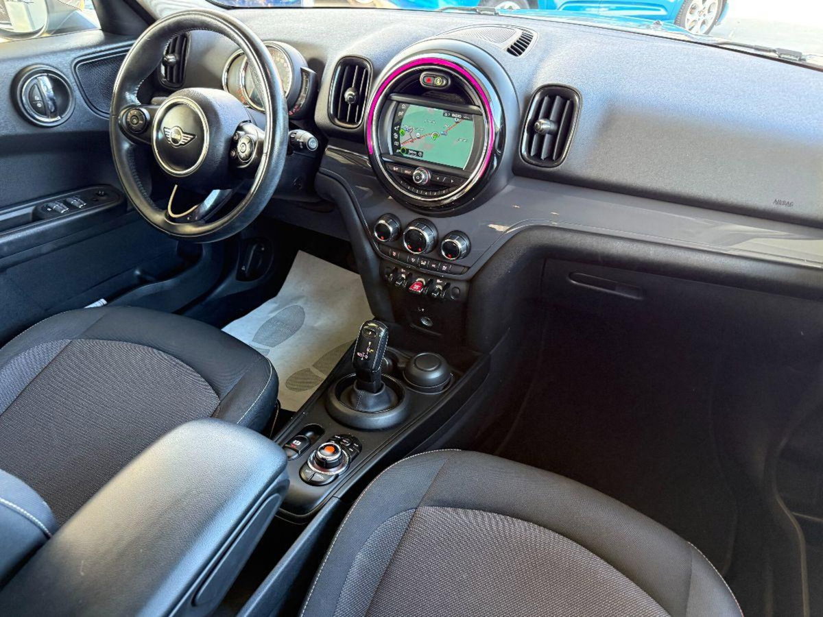 MINI Mini Countryman 2.0 Cooper D Countryman ALL4 (11)