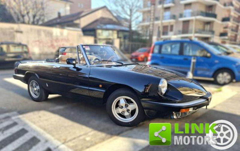 Alfa Romeo Spider 2.0