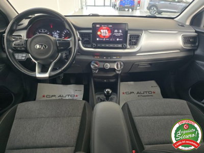 Kia Stonic 1.2 ECO GPL Style (10)