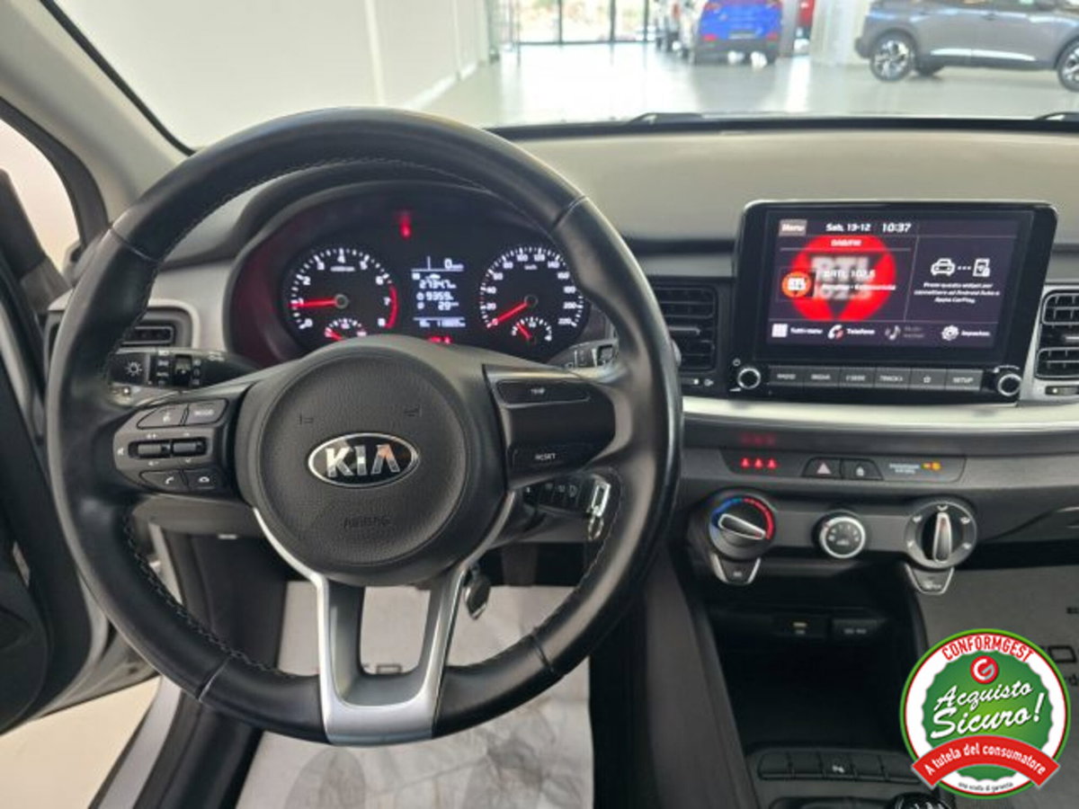 Kia Stonic 1.2 ECO GPL Style (11)