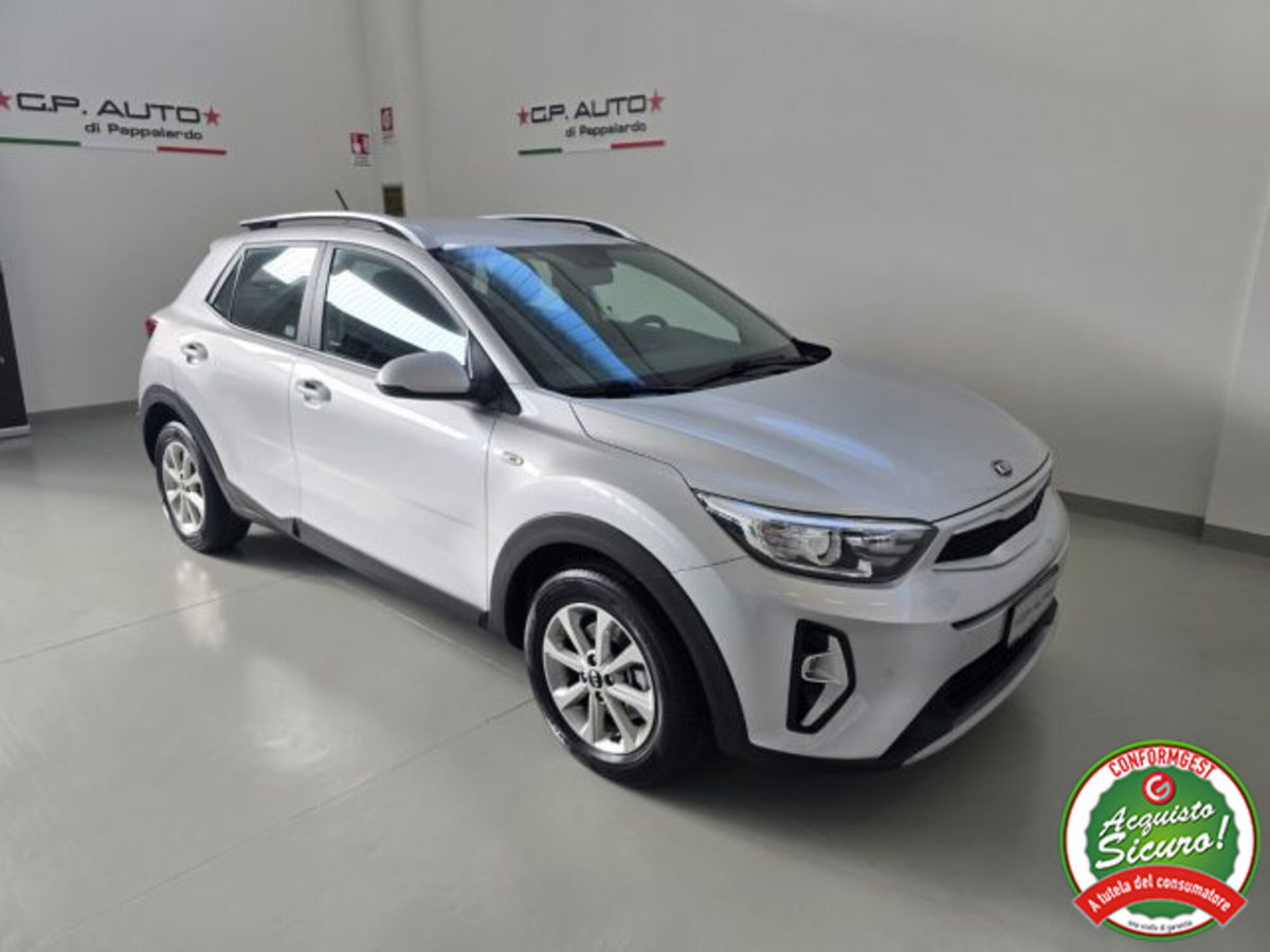 Kia Stonic 1.2 ECO GPL Style (3)