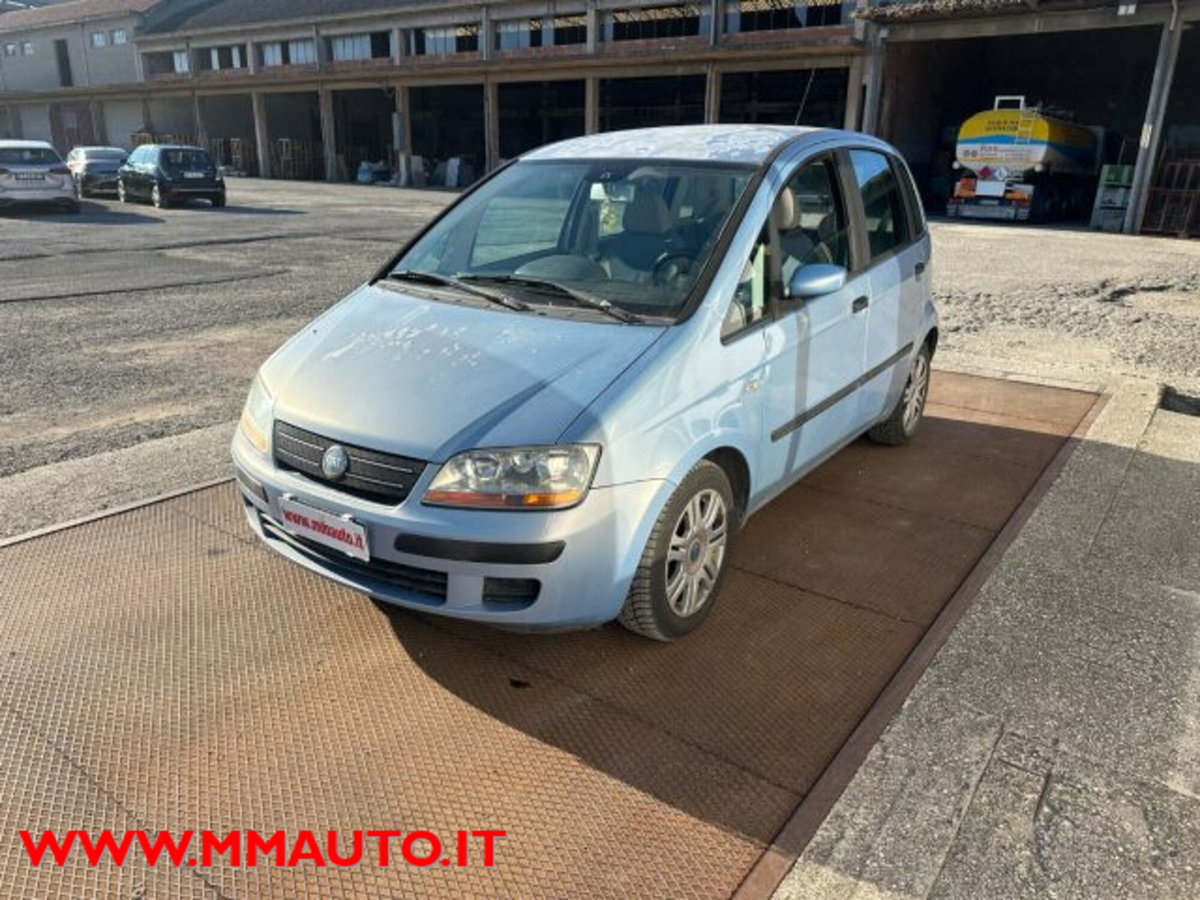 Fiat Idea 1.3 Multijet 16V Dynamic (3)