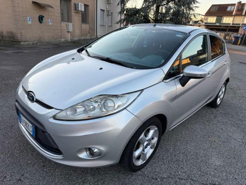 Ford Fiesta 1.4 5 porte Bz.- GPL Titanium