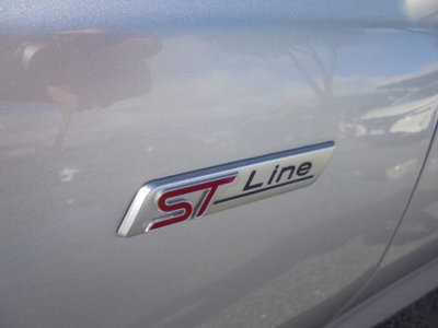 Ford Focus 1.5 EcoBlue 115 CV automatico 5p. ST-Line Style (10)