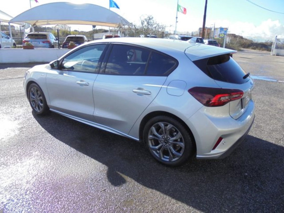 Ford Focus 1.5 EcoBlue 115 CV automatico 5p. ST-Line Style (14)