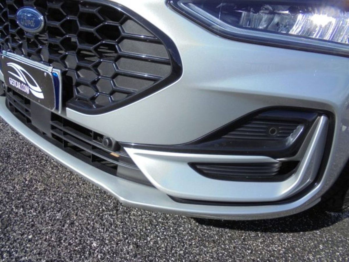 Ford Focus 1.5 EcoBlue 115 CV automatico 5p. ST-Line Style (6)