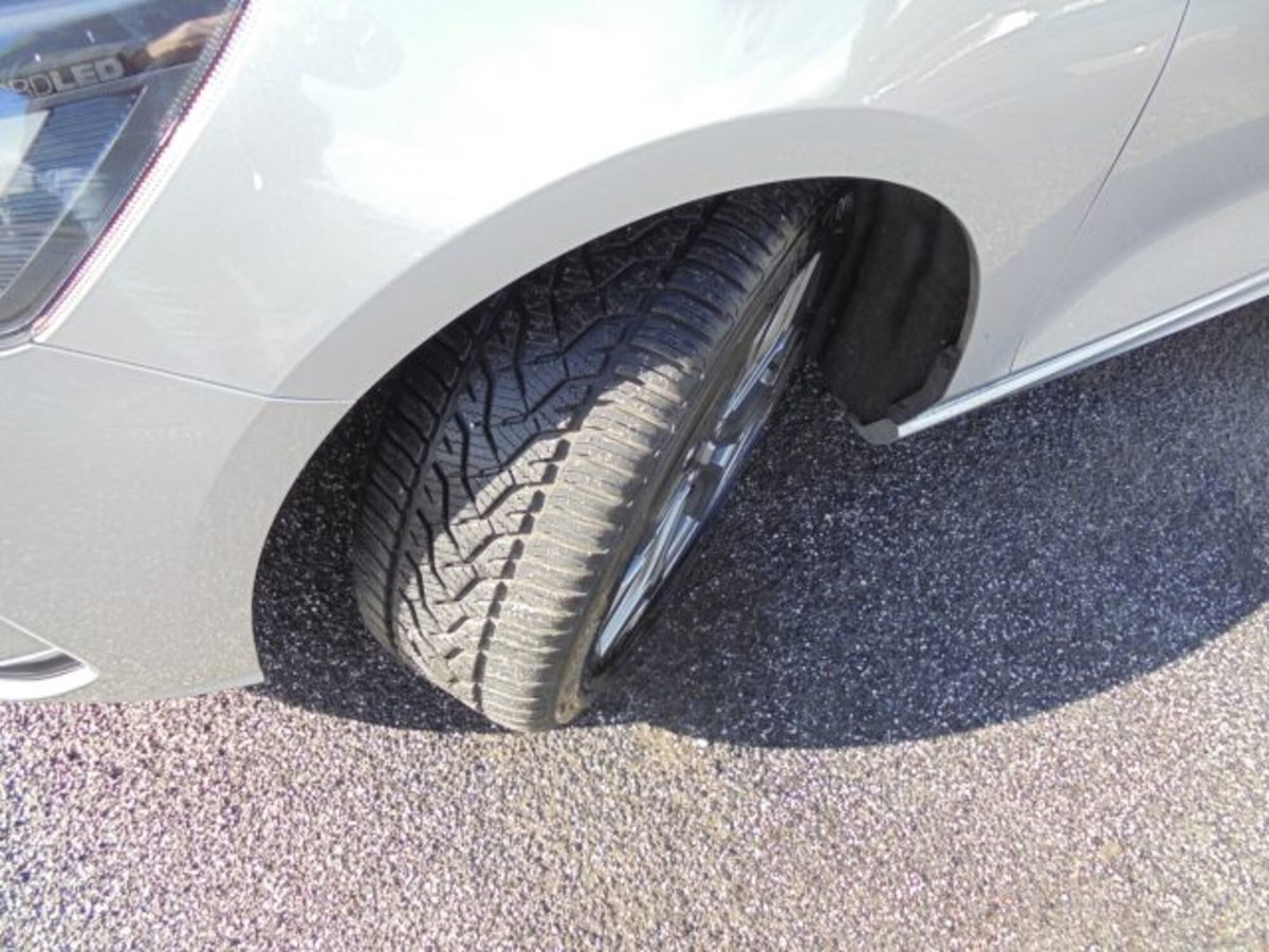 Ford Focus 1.5 EcoBlue 115 CV automatico 5p. ST-Line Style (9)