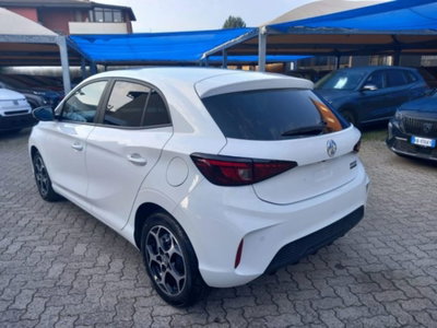 Mg MG3 1.5 hybrid+ Luxury auto (2)