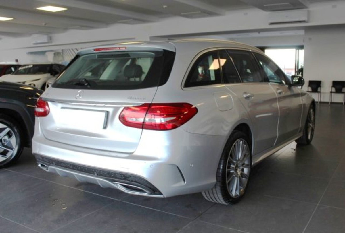 Mercedes-Benz Classe C Station Wagon 250 d 4Matic Automatic Premium (11)