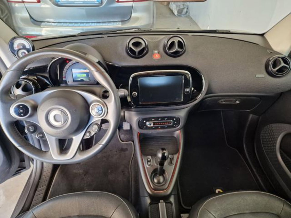 smart Fortwo EQ Prime Nightsky (13)