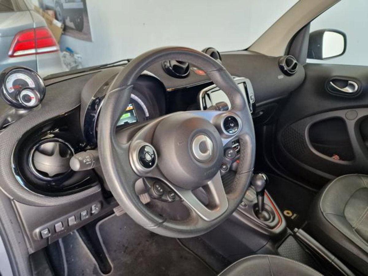 smart Fortwo EQ Prime Nightsky (16)