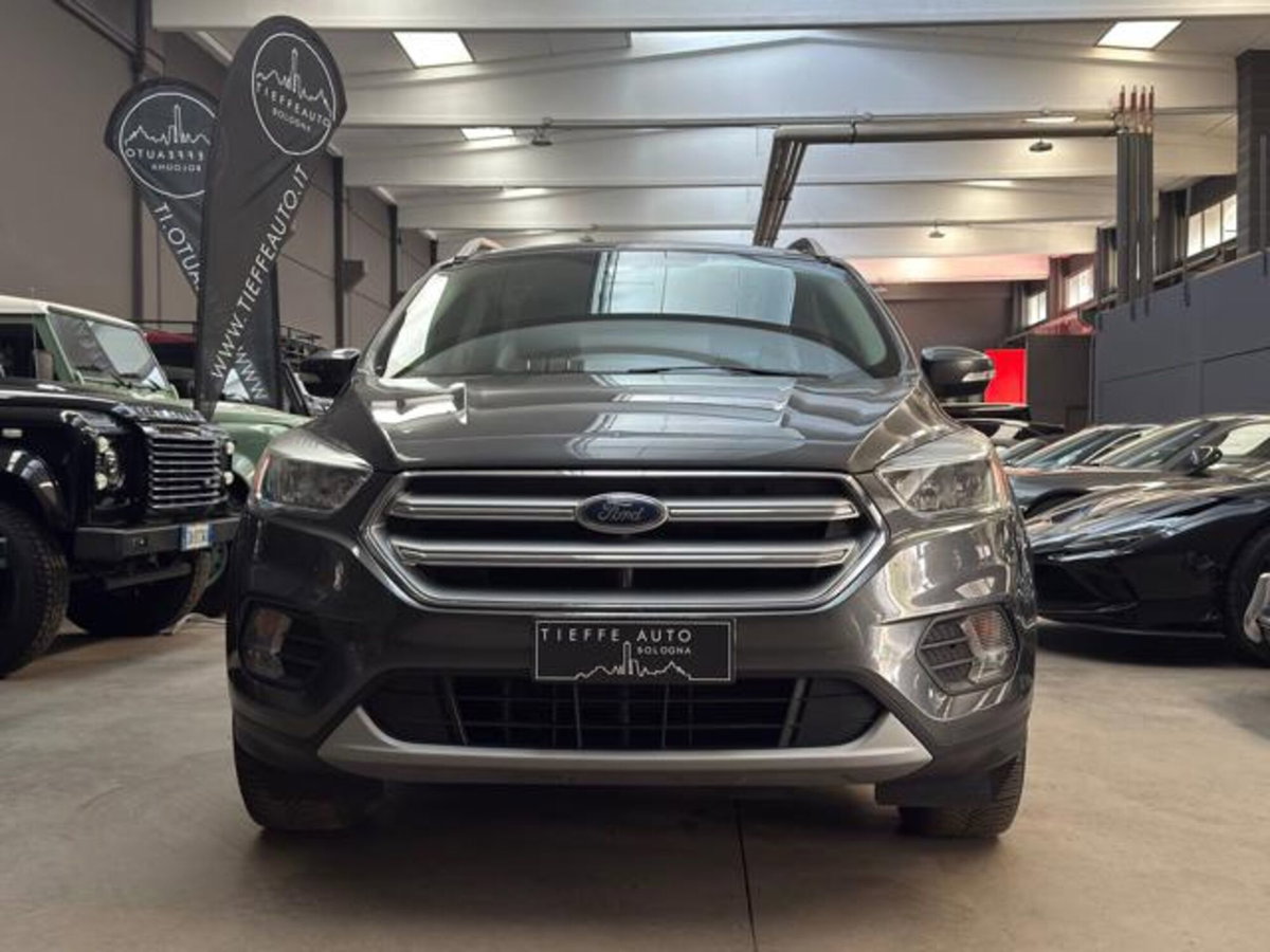 Ford Kuga 1.5 TDCI 120 CV S&S 2WD Plus (2)