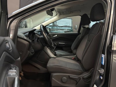 Ford Kuga 1.5 TDCI 120 CV S&S 2WD Plus (7)