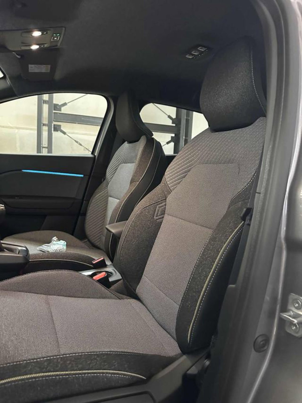 Renault Captur 1.0 eco-g Techno 100cv (17)