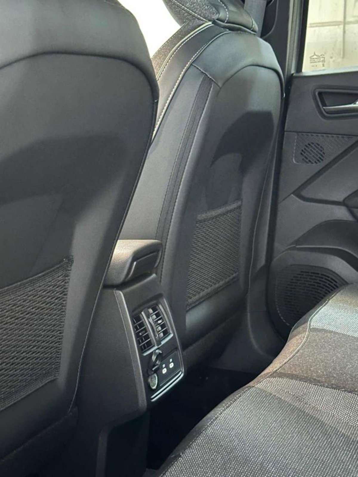 Renault Captur 1.0 eco-g Techno 100cv (20)