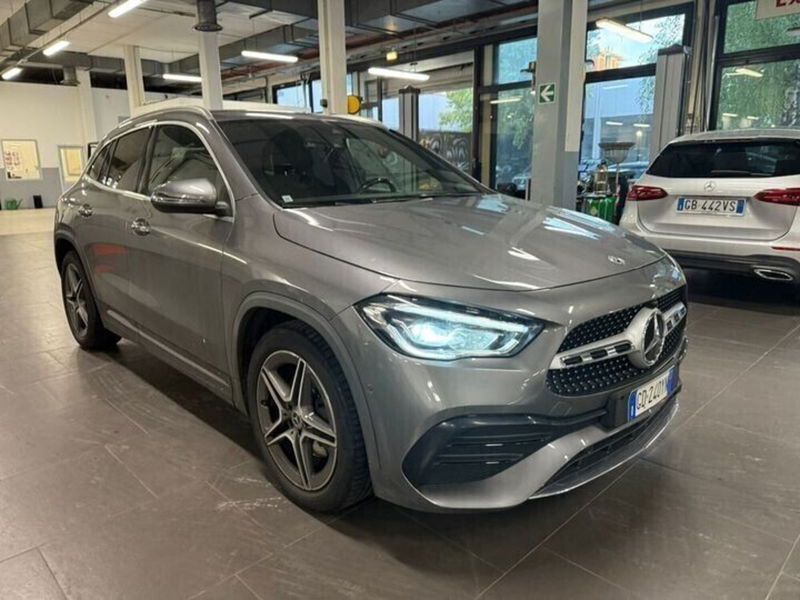 Mercedes-Benz GLA SUV 200 d Automatic 4Matic Premium