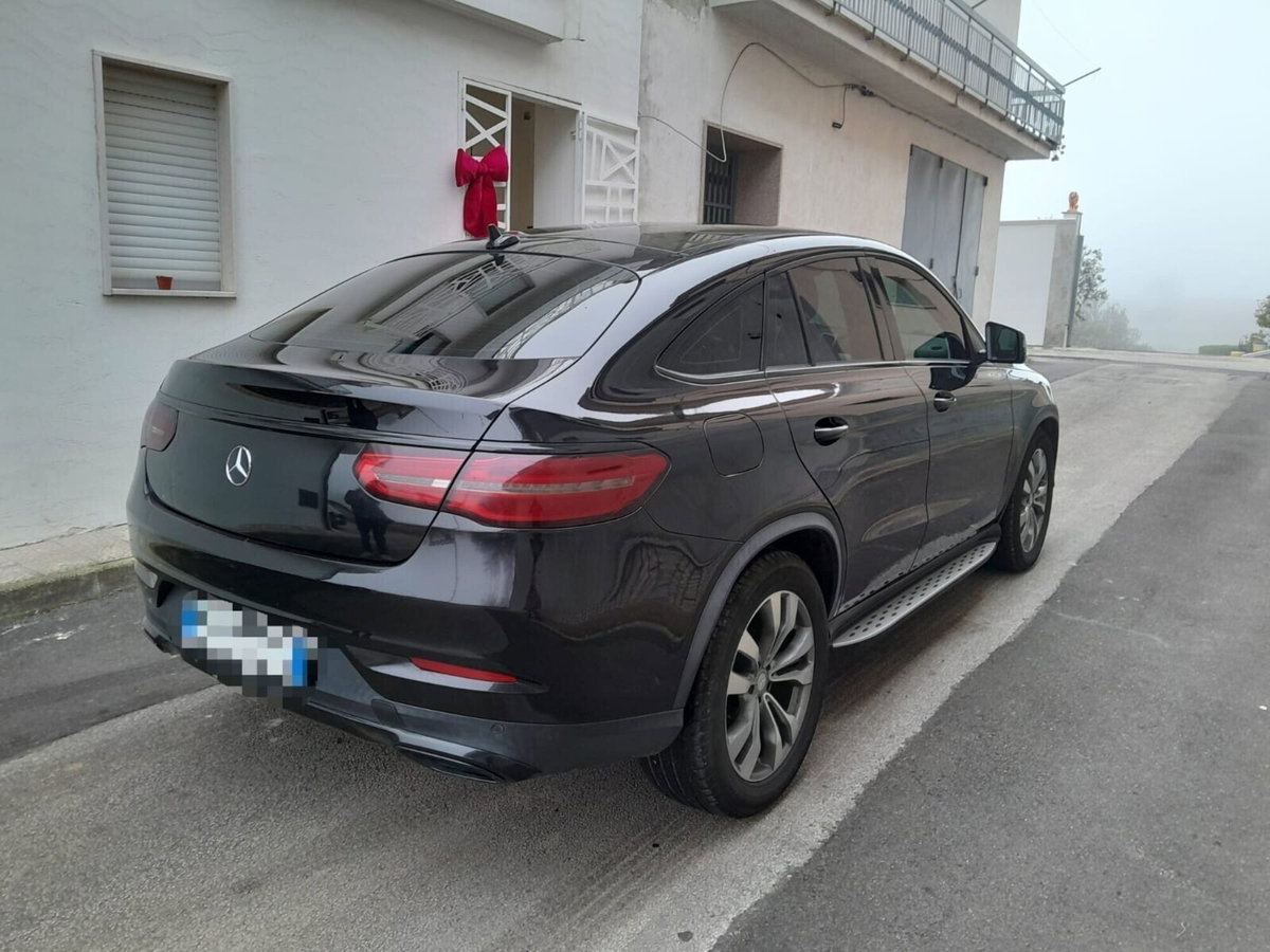 Mercedes-Benz GLE Coupé 350 d 4Matic Coupé Sport (10)