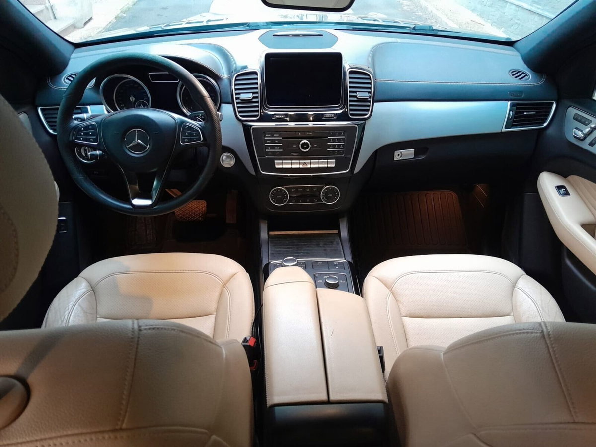 Mercedes-Benz GLE Coupé 350 d 4Matic Coupé Sport (13)