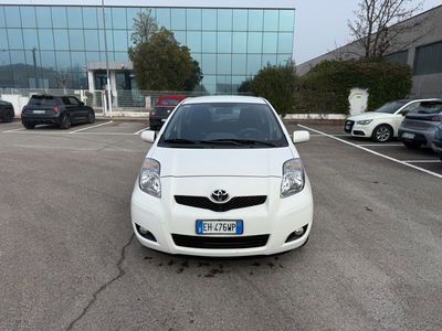 Toyota Yaris 1.0 5 porte Sol usata