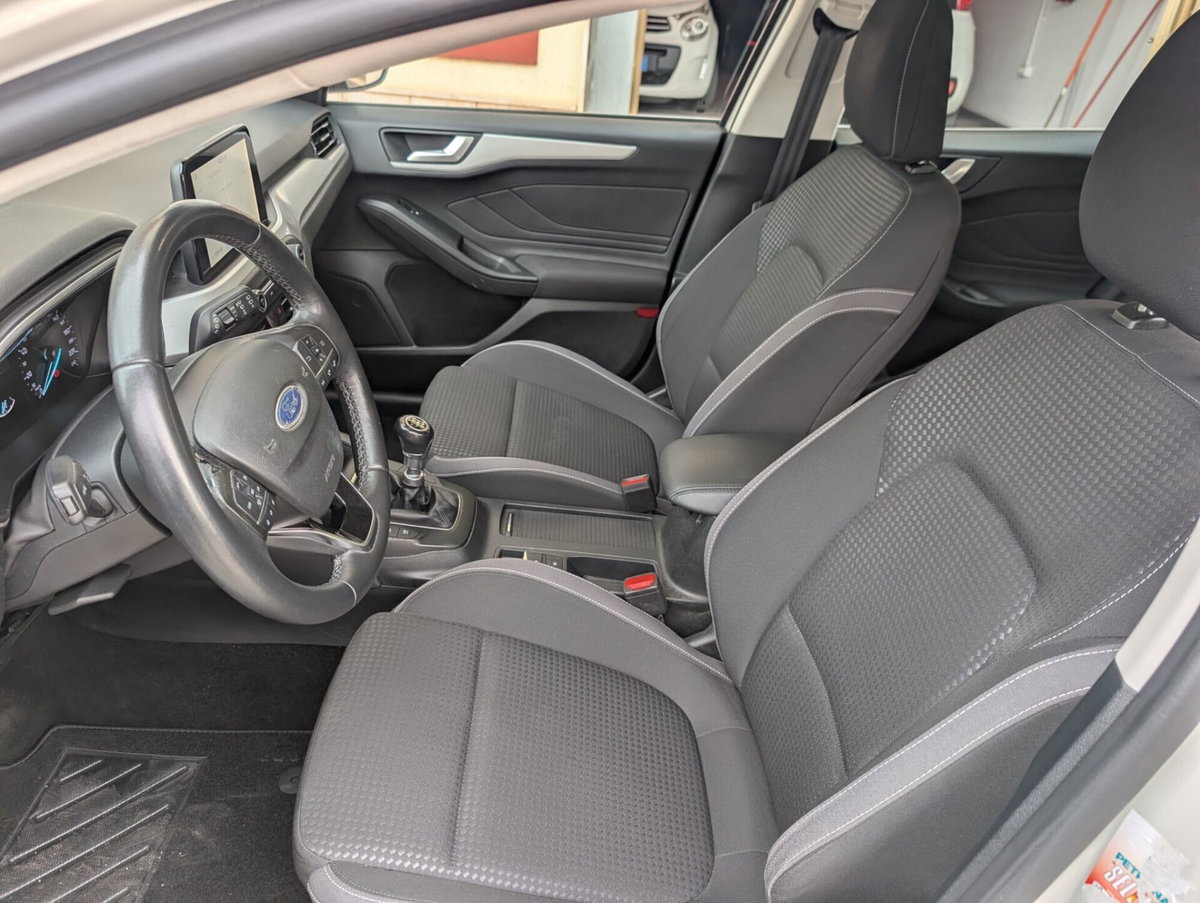 Ford Focus Station Wagon 1.5 EcoBlue 120 CV SW Active X (12)