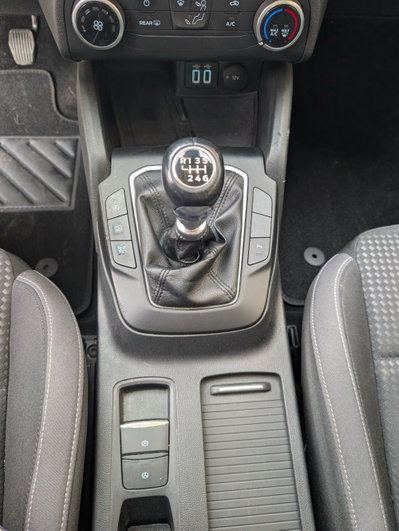 Ford Focus Station Wagon 1.5 EcoBlue 120 CV SW Active X (14)