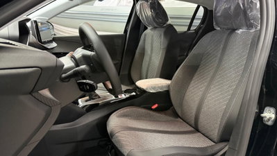 Peugeot 208 PureTech 100 Stop&Start 5 porte Allure (10)