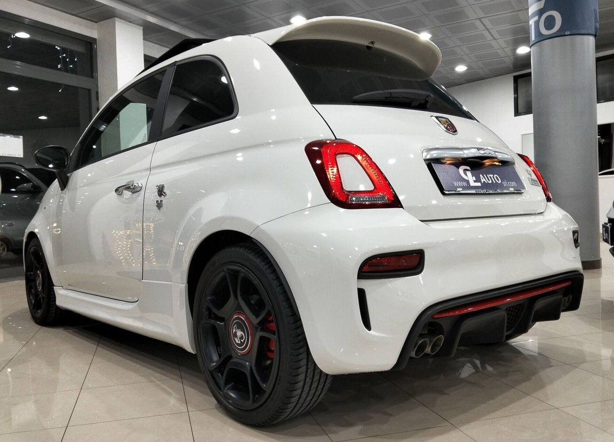 Abarth 595 595 1.4 Turbo T-Jet 160 CV Pista (8)