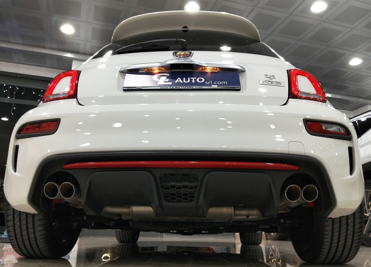 Abarth 595 595 1.4 Turbo T-Jet 160 CV Pista (9)