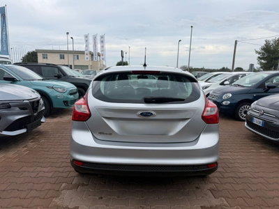 Ford Focus 1.6 TDCi 115 CV (4)