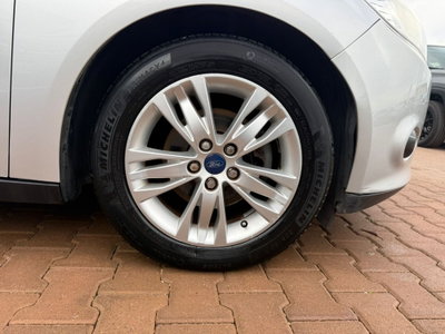 Ford Focus 1.6 TDCi 115 CV (7)