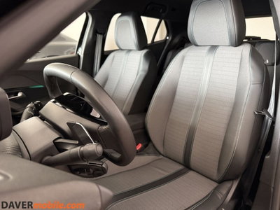 Peugeot 2008 BlueHDi 130 S&S EAT8 Allure (10)