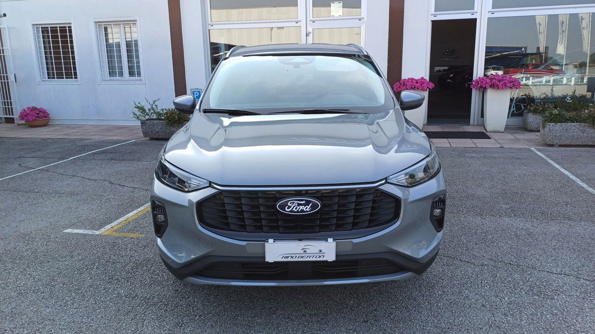 Ford Kuga 1.5 EcoBoost 150 CV 2WD Titanium (2)