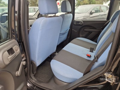Fiat Panda 1.3 MJT 16V 4x4 (11)