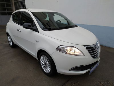Lancia Ypsilon 1.2 69 CV 5 porte Gold usata