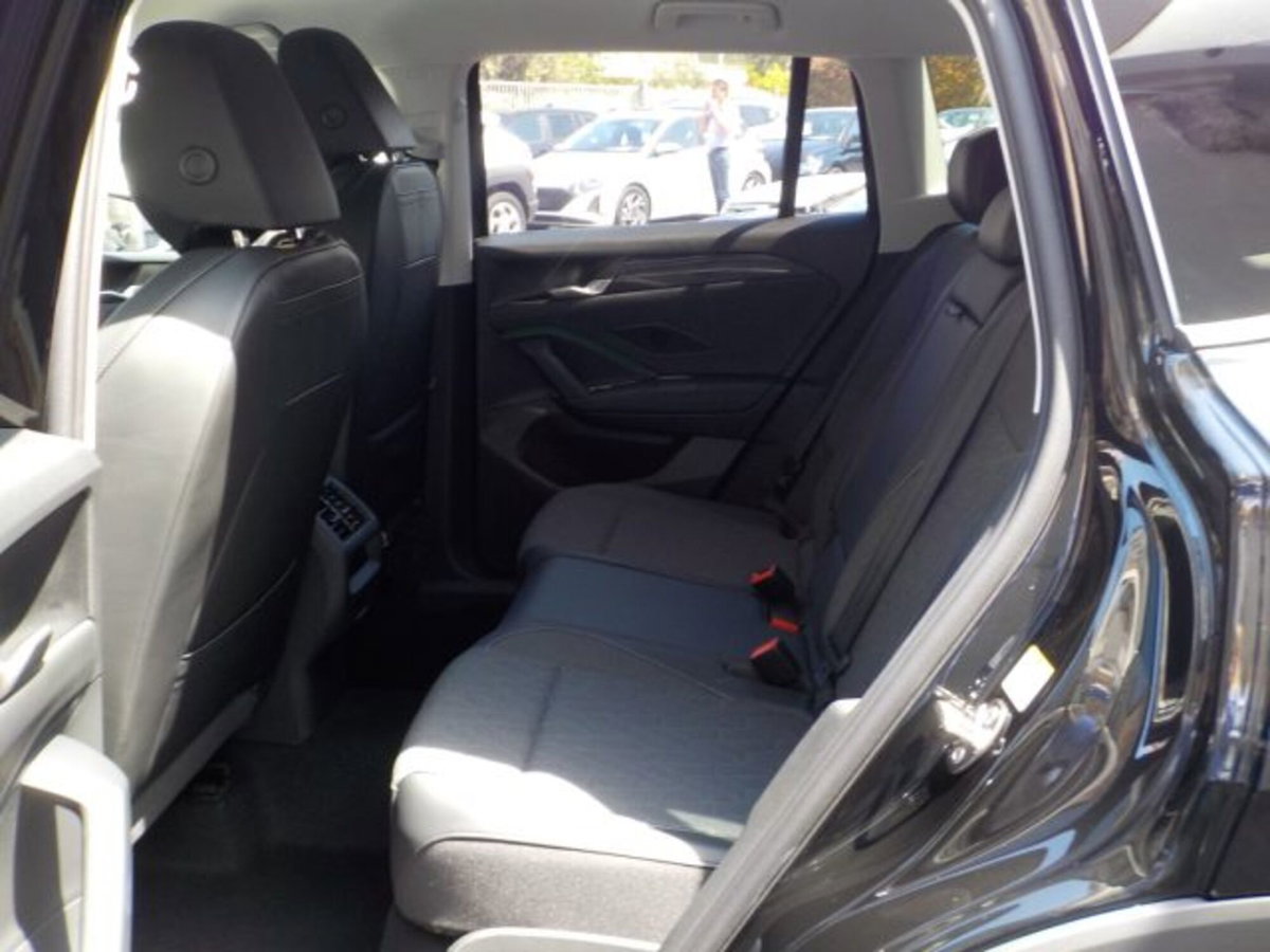 Volkswagen Tiguan 1.5 etsi Edition 130cv dsg (9)