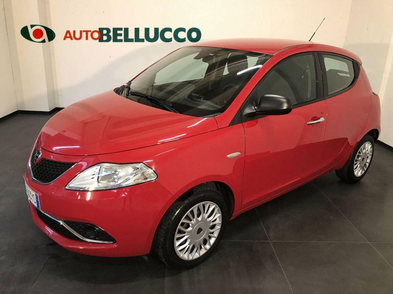 Lancia Ypsilon 1.2 69 CV 5 porte Silver