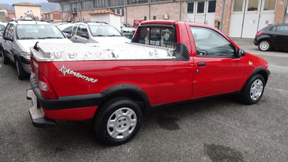 Fiat Strada 1.9 diesel Pick-up (10)
