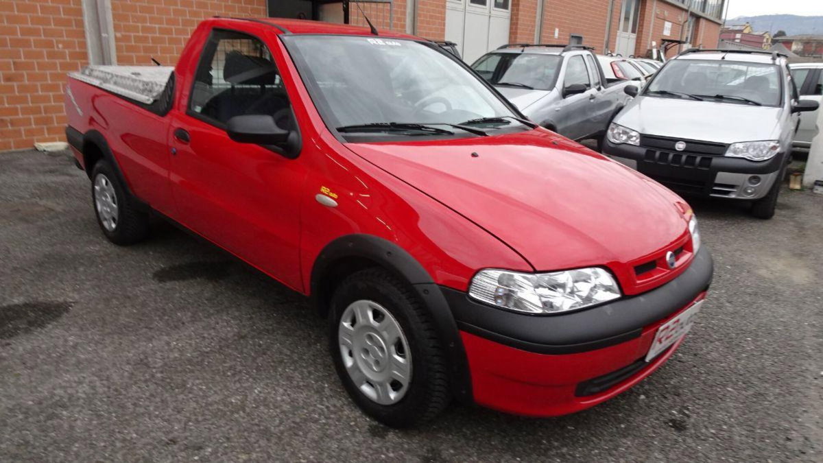 Fiat Strada 1.9 diesel Pick-up (12)
