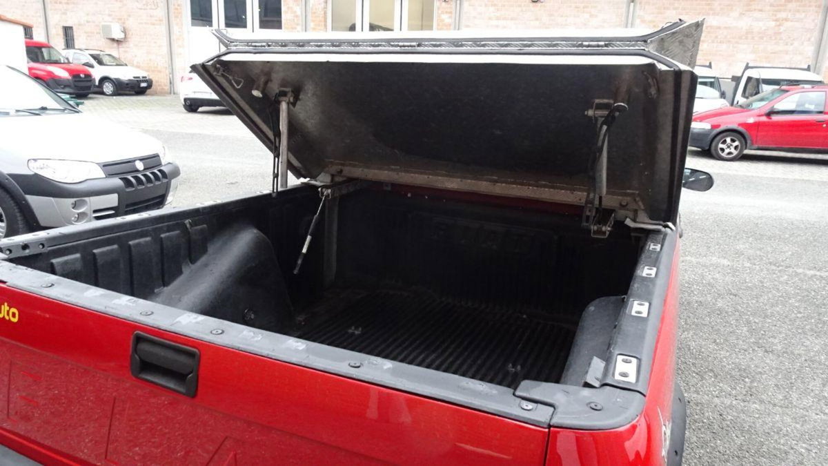Fiat Strada 1.9 diesel Pick-up (20)
