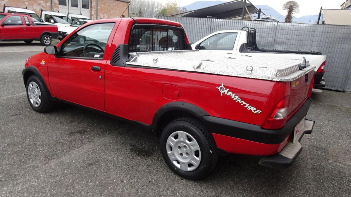 Fiat Strada 1.9 diesel Pick-up (4)