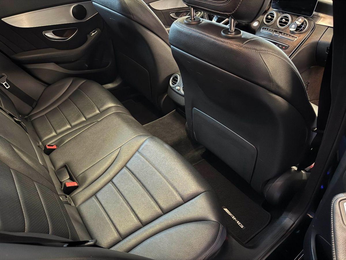 Mercedes-Benz Classe C 200 d Auto Premium Plus (13)