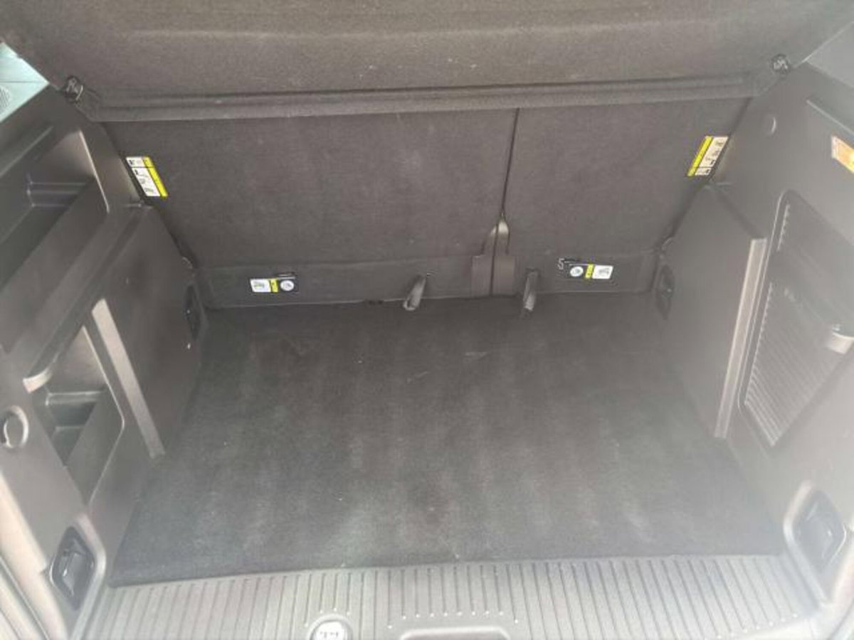 Ford Tourneo Courier 1.6 TDCI 95 CV Titanium (14)