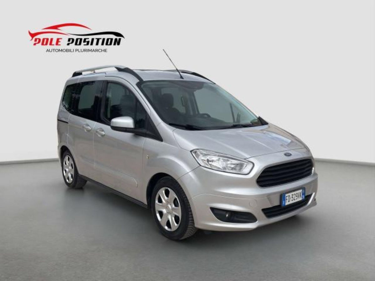 Ford Tourneo Courier 1.6 TDCI 95 CV Titanium (3)