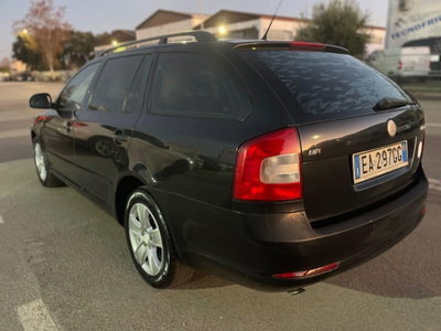 Skoda Octavia 1.6 Elegance GPLine (6)
