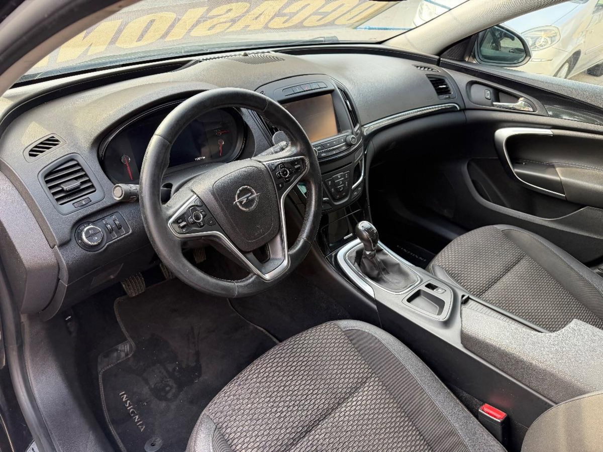 Opel Insignia CDTI Start&Stop 5 porte Advance (9)